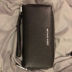 NWT MK black with silver hardware wristlet